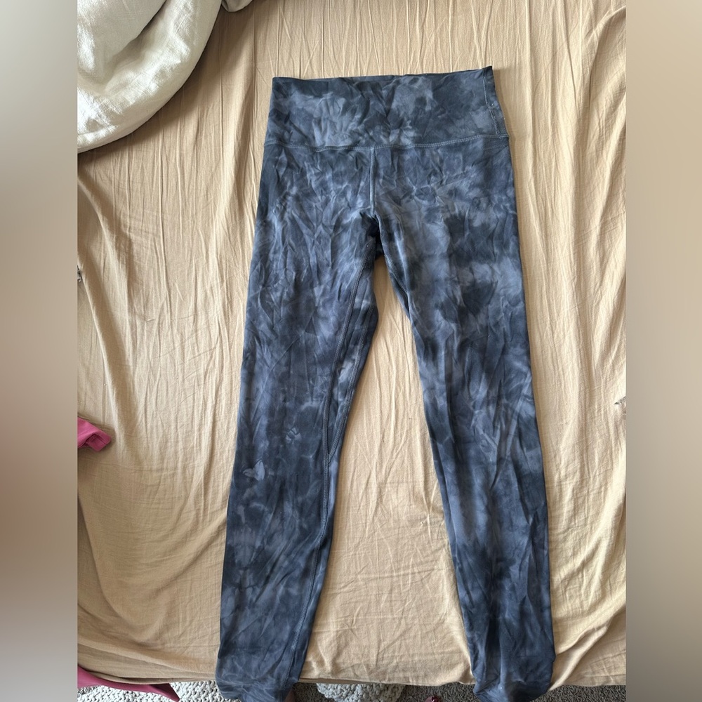 Diamond dye Lululemon leggings